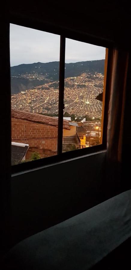 Appartamento Wonderful House With Views In Medellin-Fiber Optics Esterno foto