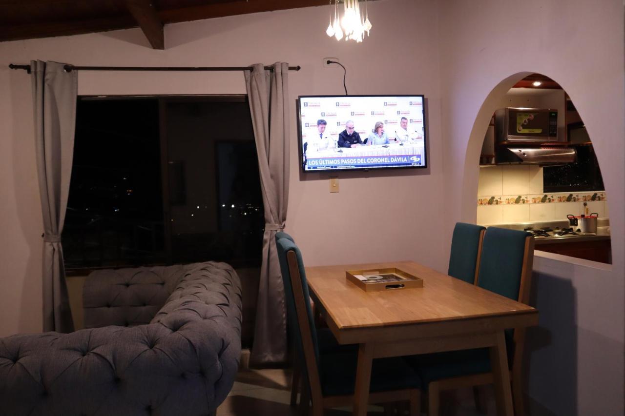 Appartamento Wonderful House With Views In Medellin-Fiber Optics Esterno foto